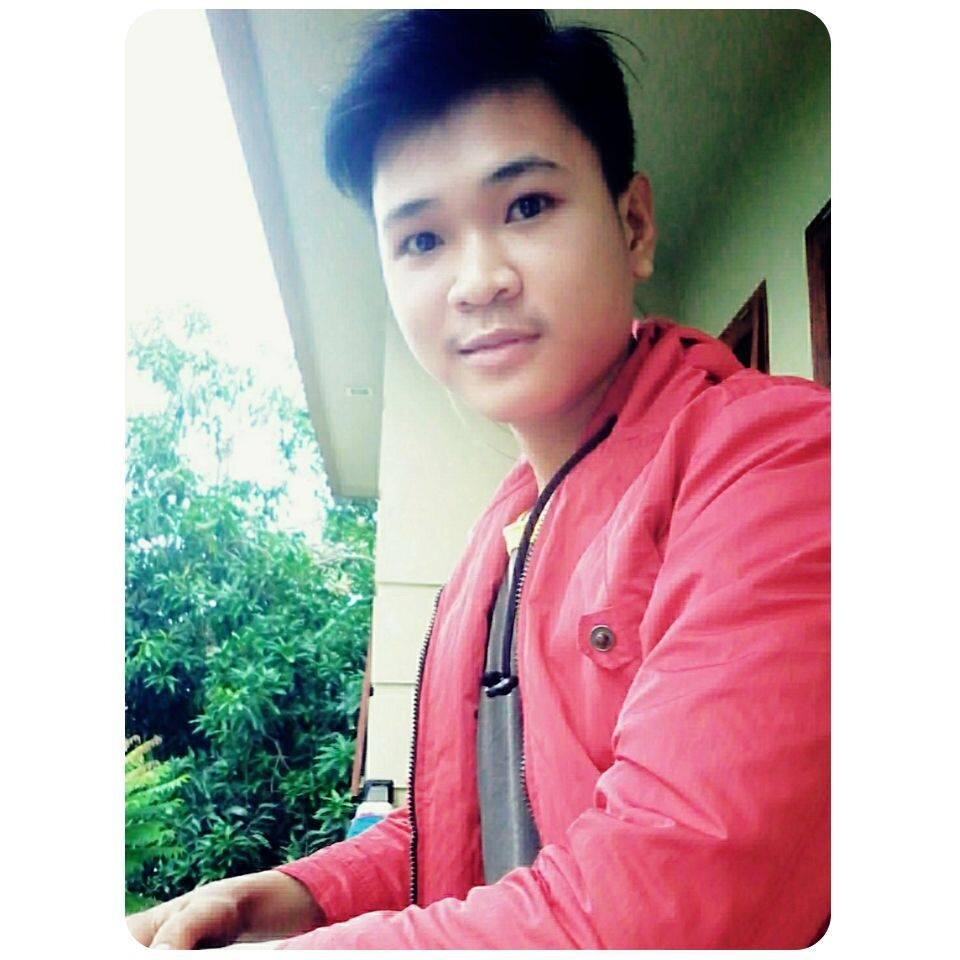 Muhammad Dicky (:) Blue || 24-Juli-1998 . Support :●● @Diicky_24 Love Mom,Dady And Family♥ .,● Follow Me !! Just mention for Follback •. Thankss:D~