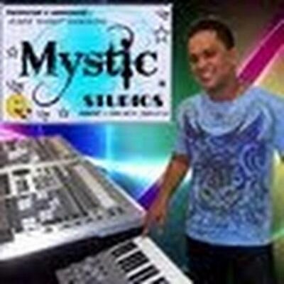 Band leader of the crossover band Mystic. Music producer and owner of Mystic Studios. Professional musician.