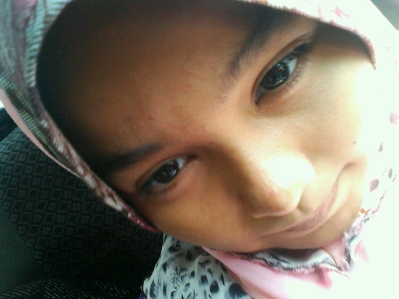Hey, im Aina,12 years old, follow me! i will followback! jgn sombong2 ea...          Wechat Id: anas88806      IG: @ainasyazwanie  Fb: http://t.co/8sGYUSu3JL