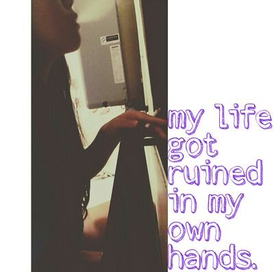 violetho_'s profile picture. 如果,人可以活在过去,那我宁可不要未来。                         Every 11th♡