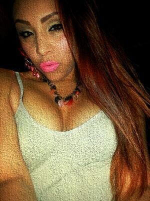 Mommy of 2. Chris Brown lover. Follow my instagram @jessfine_