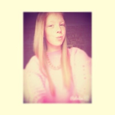Follow my other account- @carlyy2x ✨