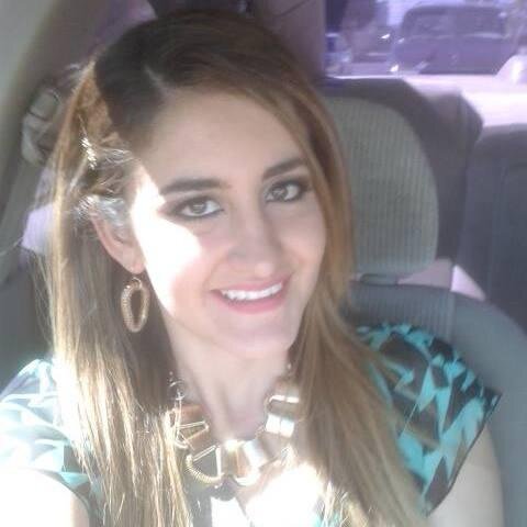Soy una persona sencilla, tierna, agradable, me encanta bailar y pintar