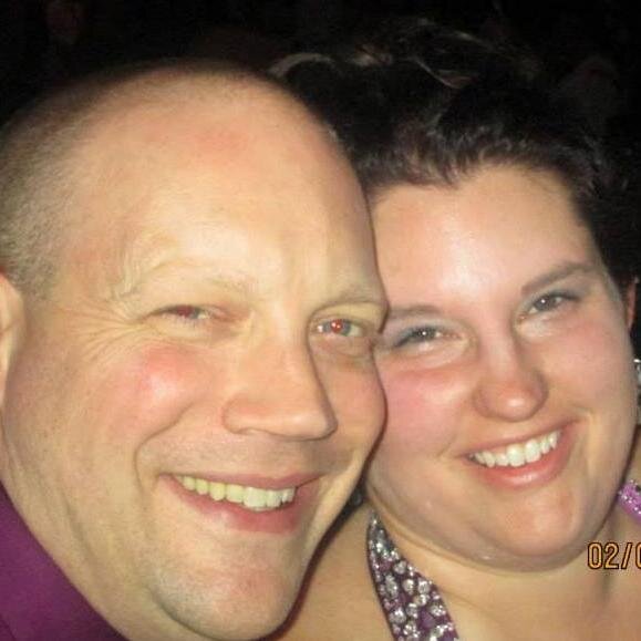 givmea1032's profile picture. 