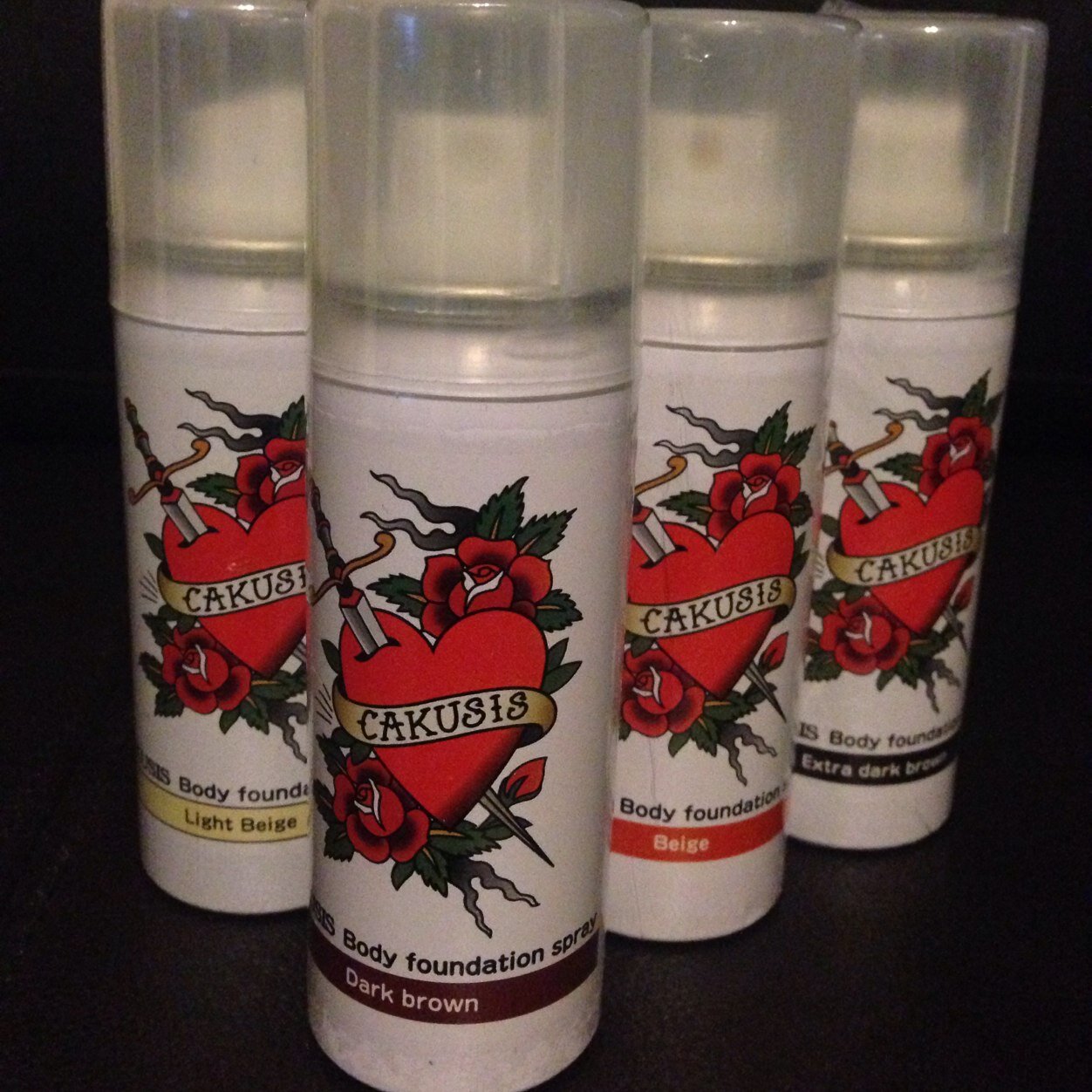 Dip いよいよ夏本番 タトゥー しみ あざ 隠し の カクシス ボディーファンデーション スプレー 簡単に タトゥーが隠せて 海やプール 温泉に入っても タトゥーを隠し続けます How To 動画 Http T Co Fiygopxd