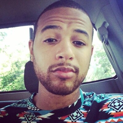 whosterry's profile picture. .