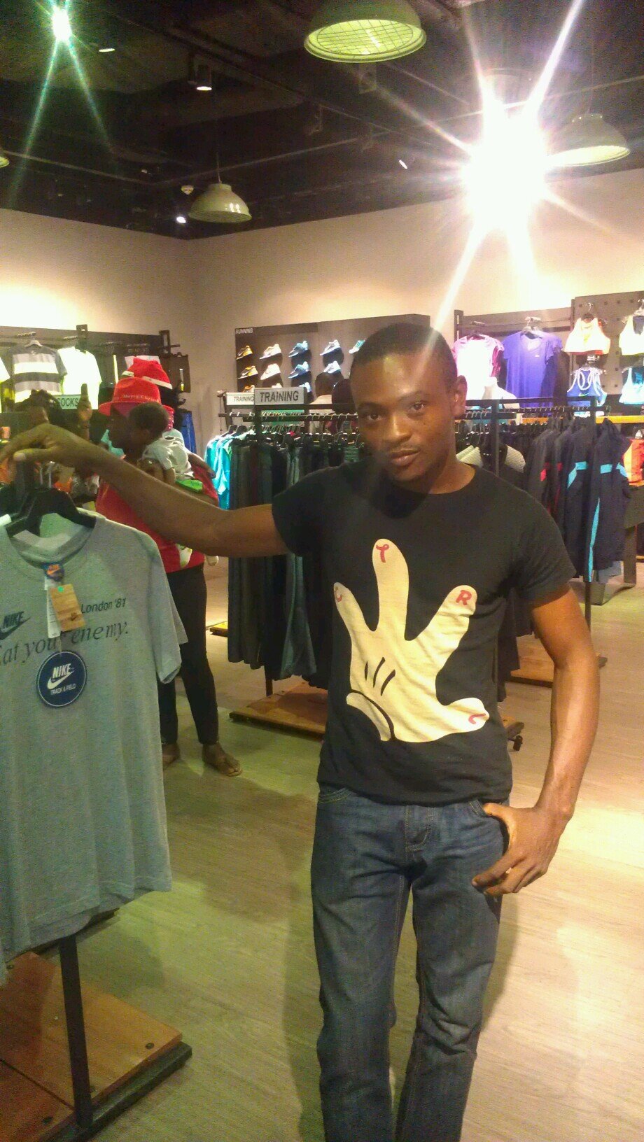 emmamu2000's profile picture. 