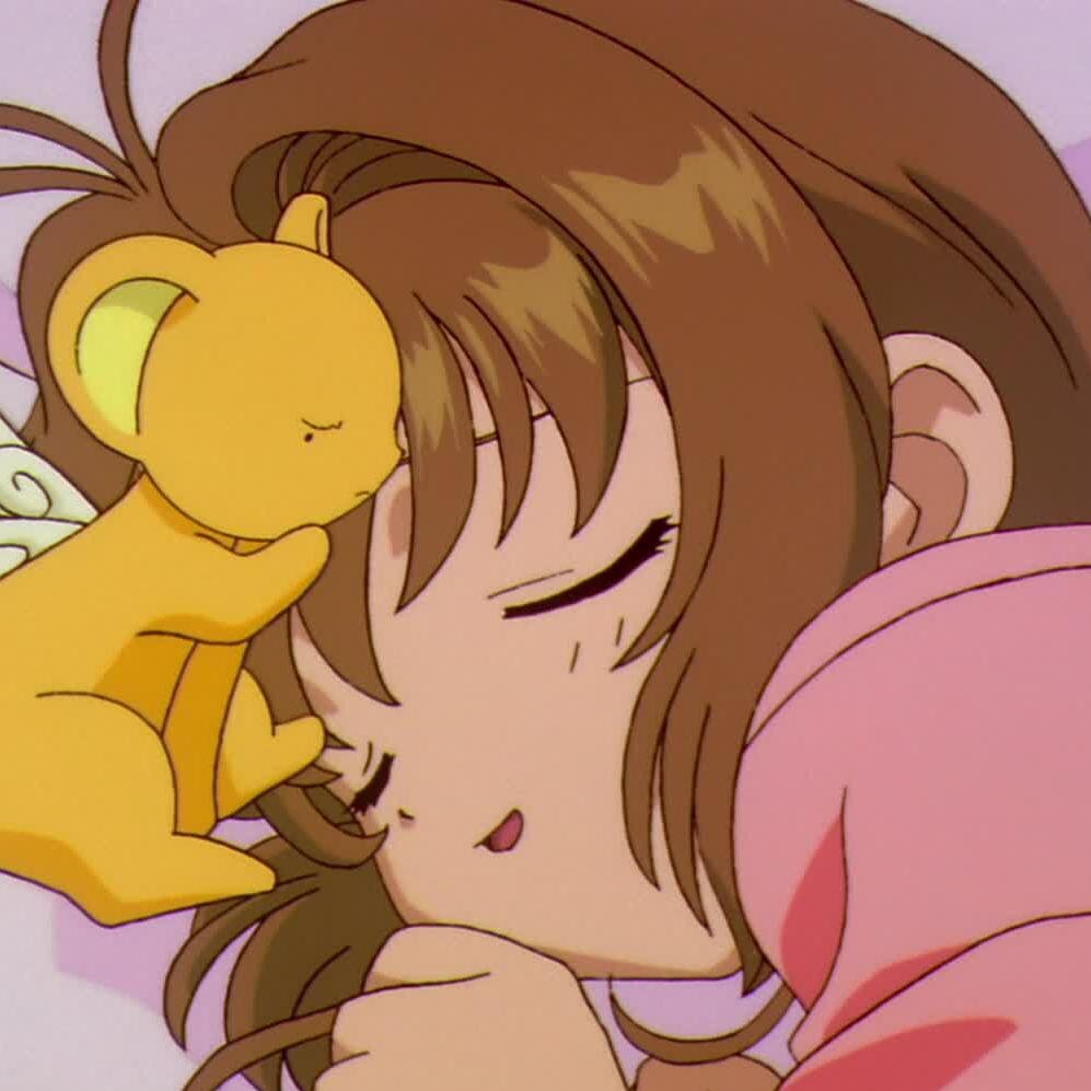 ほえます。知世ちゃんになりたい。苺鈴にもなりたい。あるいは、フランス系でブロンドの、アマーティを持ったお嬢さんになりたい。
