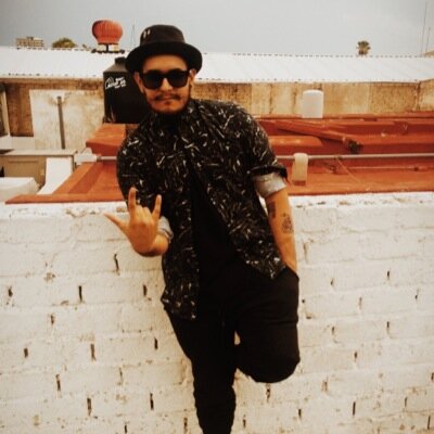 elbuencobra's profile picture. Tour rock chelas y morritas si no te late me vale madres XD