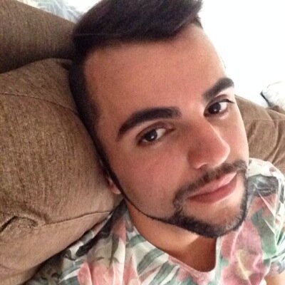 paivarodriguess's profile picture. ♻️