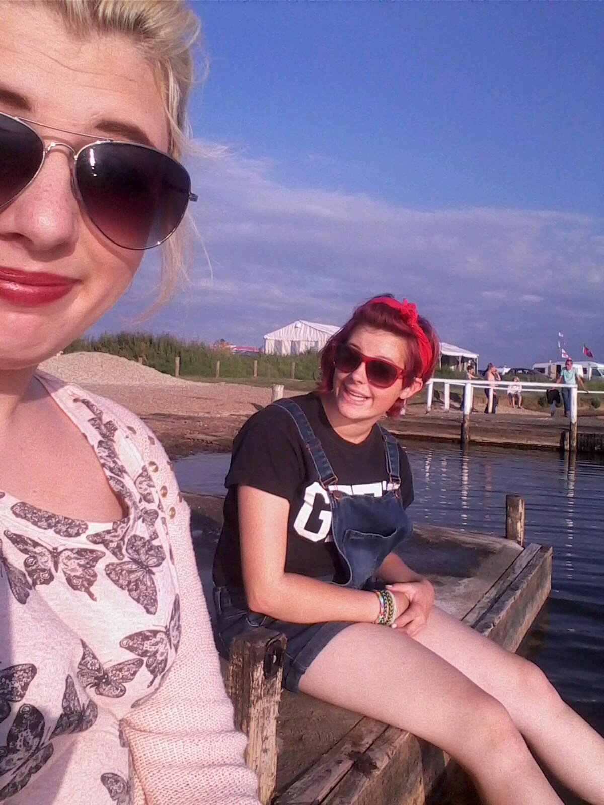 chloecollins88's profile picture. i am  very artistic and get on with everyone