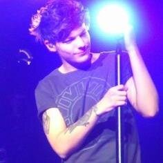 FREE FOLLOW FROM @fallxoutxstyles ILY BEAUTIFUL ENJOY YOUR DAY