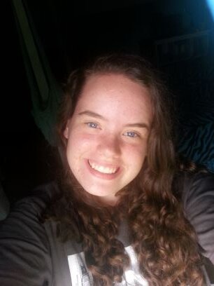 Theatre Nerd! I love to dance, sing, and act. Dream: Broadway Performer YouTube: TheQueenSinger