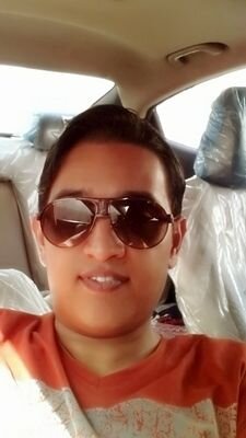 RayanooS's profile picture. 