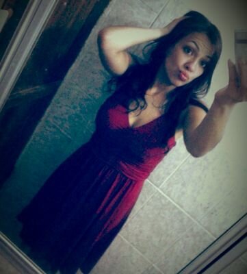 See o mundoo é mesmo parecido coom o que eu vejoo , prefiroo entãoo acreditaar no mundooo do meu jeitoo ;) '