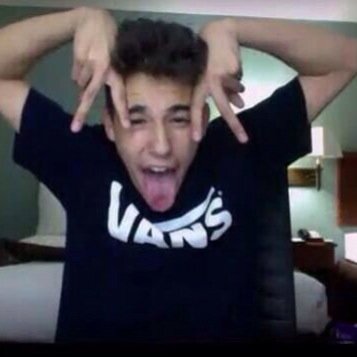 luvvjacob's profile picture. 