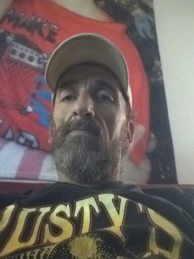 dragonslayer618's profile picture. Love doing my artwork, chilling on the island!!