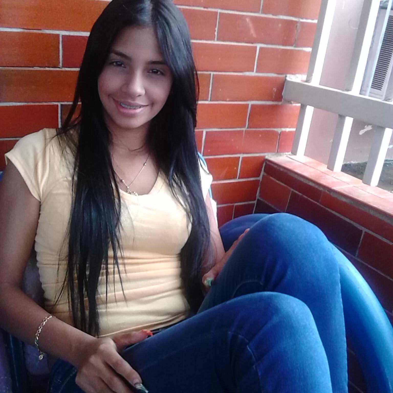 Abuelito eres la luz de mis ojos, Dios Bendicelo siempre. Mommy ily♡  (soloDiospuedejuzgarme)