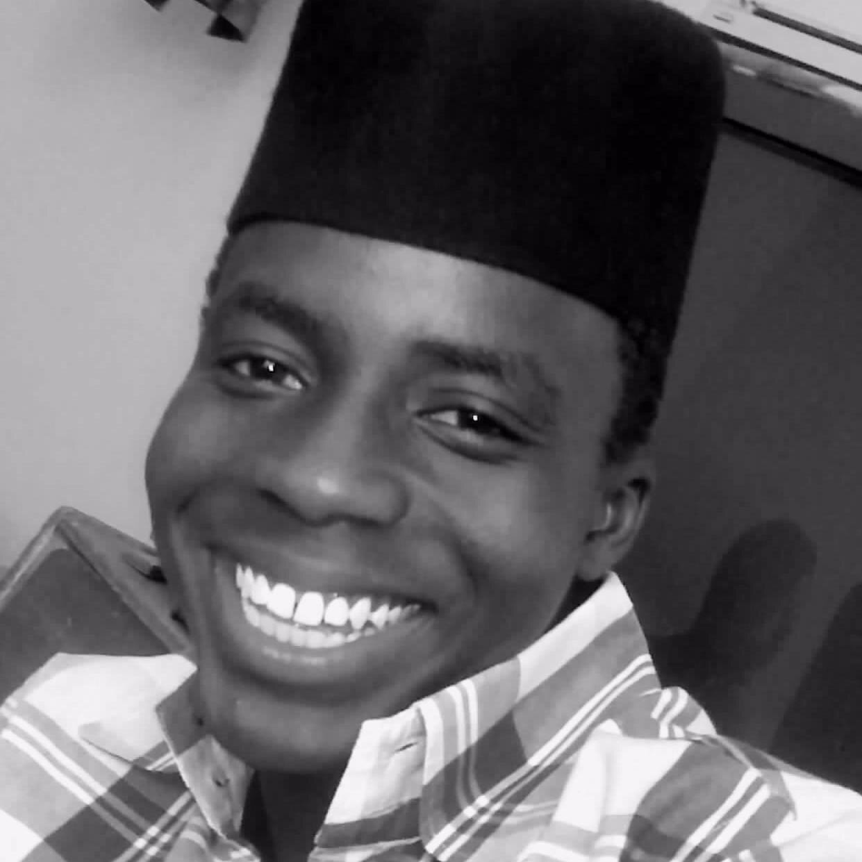 Citizen of the World.
An Undaunted Optimist for an Utopia Nigeria.
A Fully Nurtured Patriot.