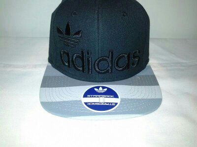 Venta de gorros importados 100% originales :), pago en efectivo o previa transferencia electrónica, entrega en estaciones de metro. American Style Dress™