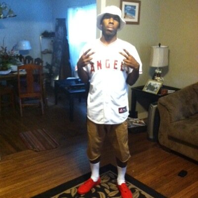 MoeBuddie's profile picture. 