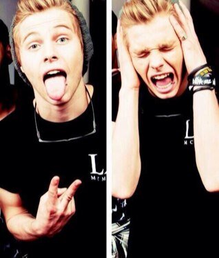 LukeIsPerfect4's profile picture. 