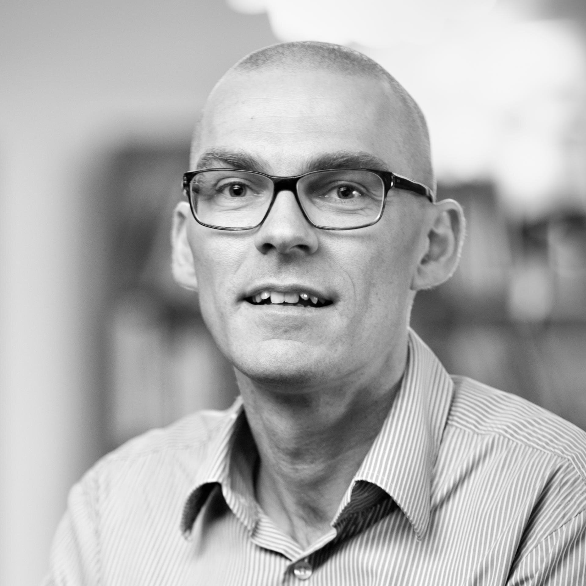 Brænder for ehandel og skiløb. Service og godt købmandskab er min passion. Ejer og driver http://t.co/2dcBYeCBz7 - alt om skiferie og skirejser siden 1998