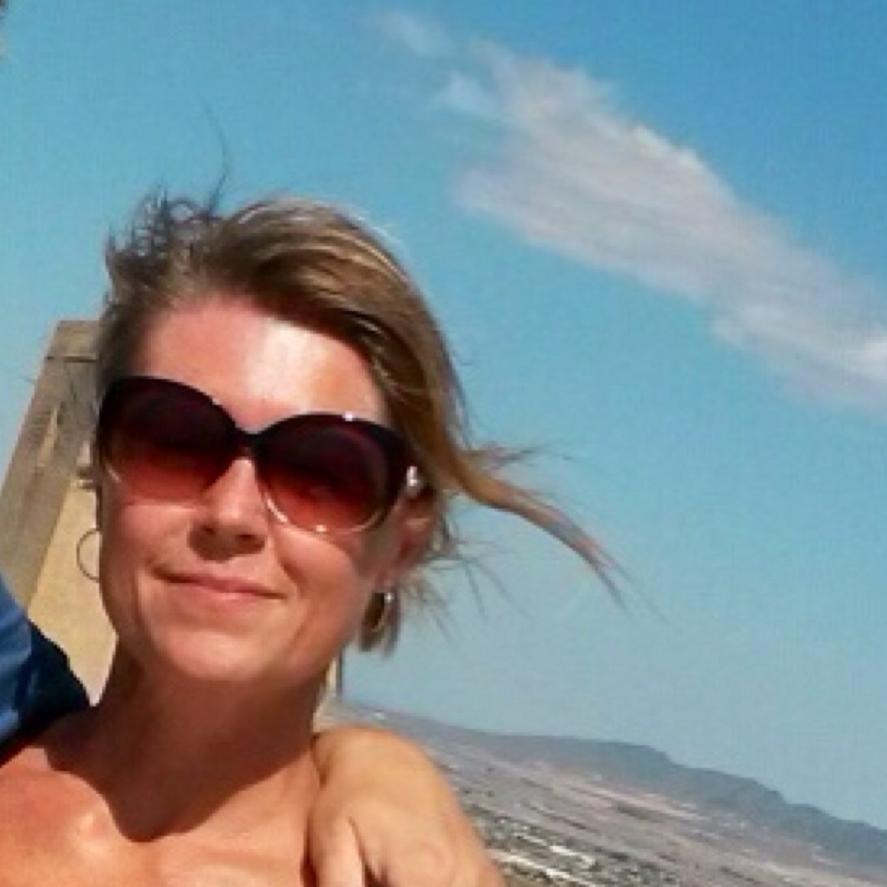 EvyTillman's profile picture. 