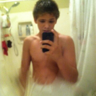 Jaredlogan23's profile picture. Im 16- Instagram is Jaredlogan23 kik is jared_logan23
