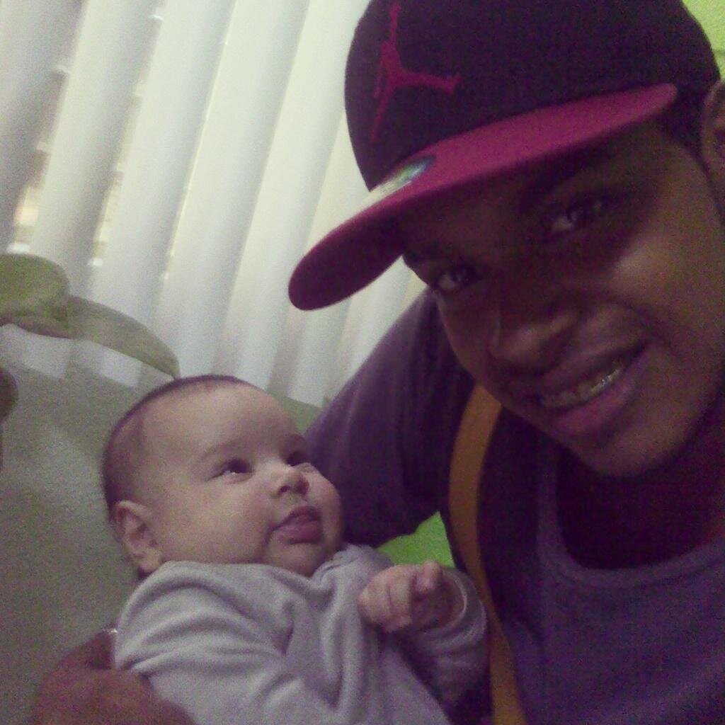 insta: wilmer_tovar.            sueña para vivir 





vives lo que piensas.