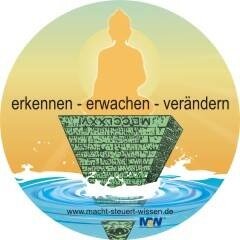 _Ruhrpoet_'s profile picture. - Man muss den Pott nicht “lieben”  man muss ihn “Leben”. - 🚺 #lesen #bûcher #qotes #literatur  #journalismus #PR #ruhrgebiet 👠 https://t.co/UO5s3Vv63B
