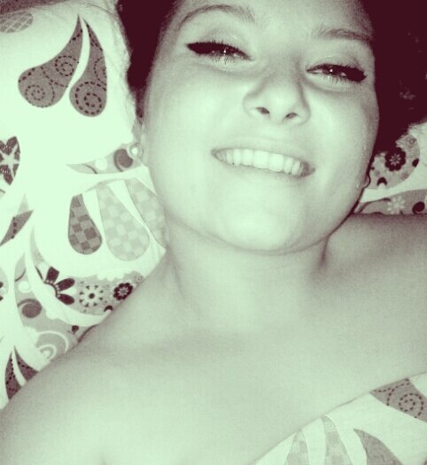 Soy la felicidad de quien me quiere y la preocupación de quien me envidia.~Perfecta no , pero si única.~