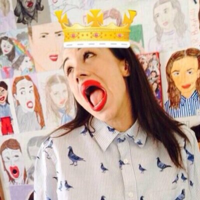shes rlly famis on youtube, just sayin