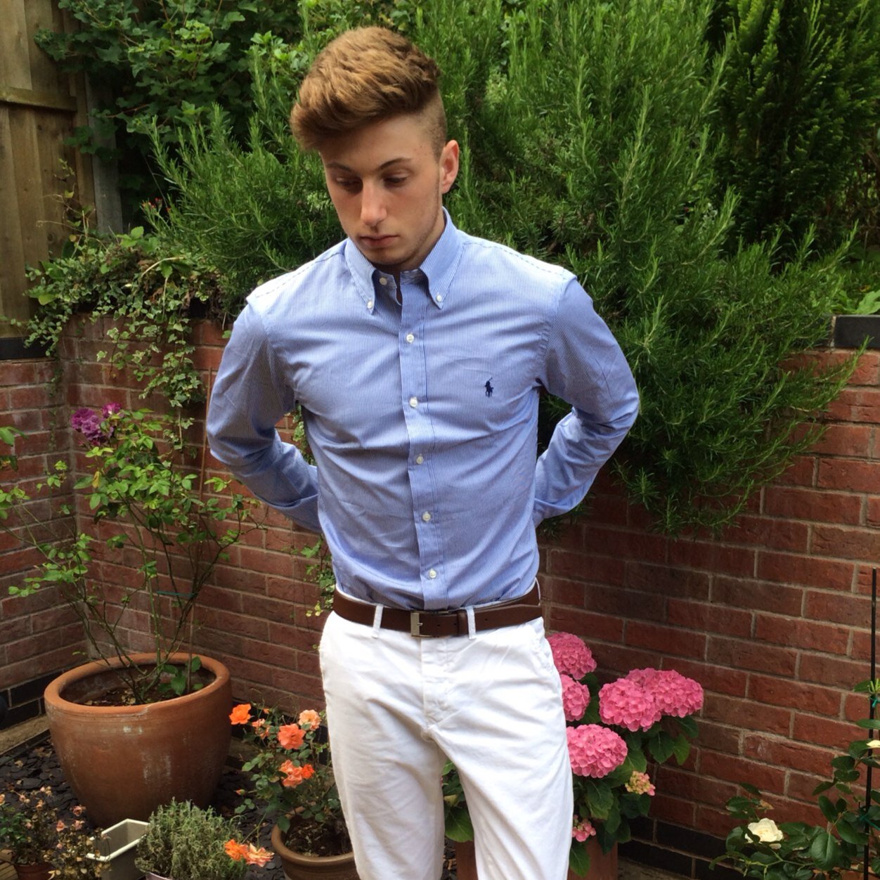 C11_will's profile picture. Football, gym! Kings of leon! ENGLAND