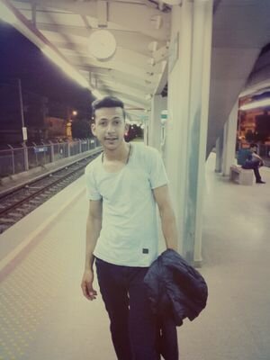 Önemli olan takip etmek değil her an takip edildiğini bilmektir  ;)  *izmir*