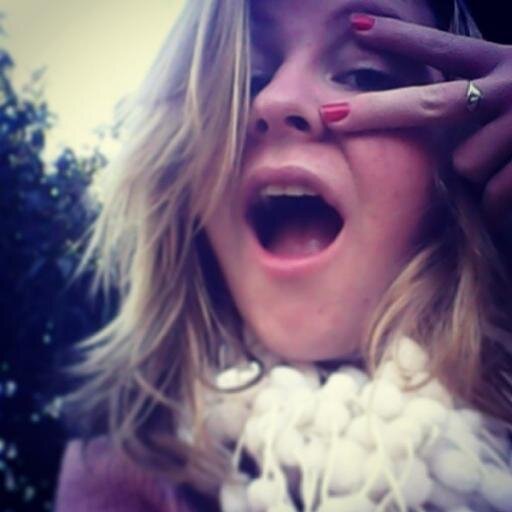 Carool, saiba que vou contigo até depois do fim ♥ Te amo pra sempre ♥ a mais Linda aqu// @gatadosrodeios_ ♥