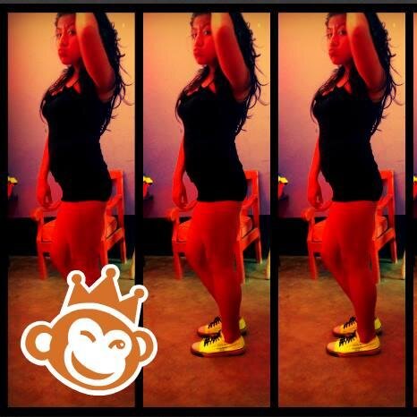 No sere perfecta, pero si unica
14 años... :'3 AMO el rap 
Sigueme y te sigo♥