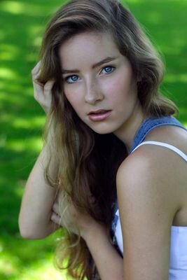 melissa/dansen,zingen,toneel spelen love! musical is my life , love singing ! and dancing and of course acting x love @xx_sannahbaby