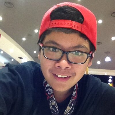 Follow @IamJuliusDulce :3 real acc