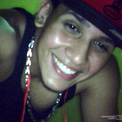 Soy Un Chico De 19 años Soltero Vivo mi Vida De Vago :3