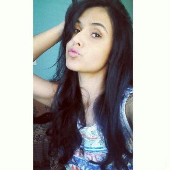 Paulixta 18 anos, geminiana (:http://t.co/dLecMGaHHy