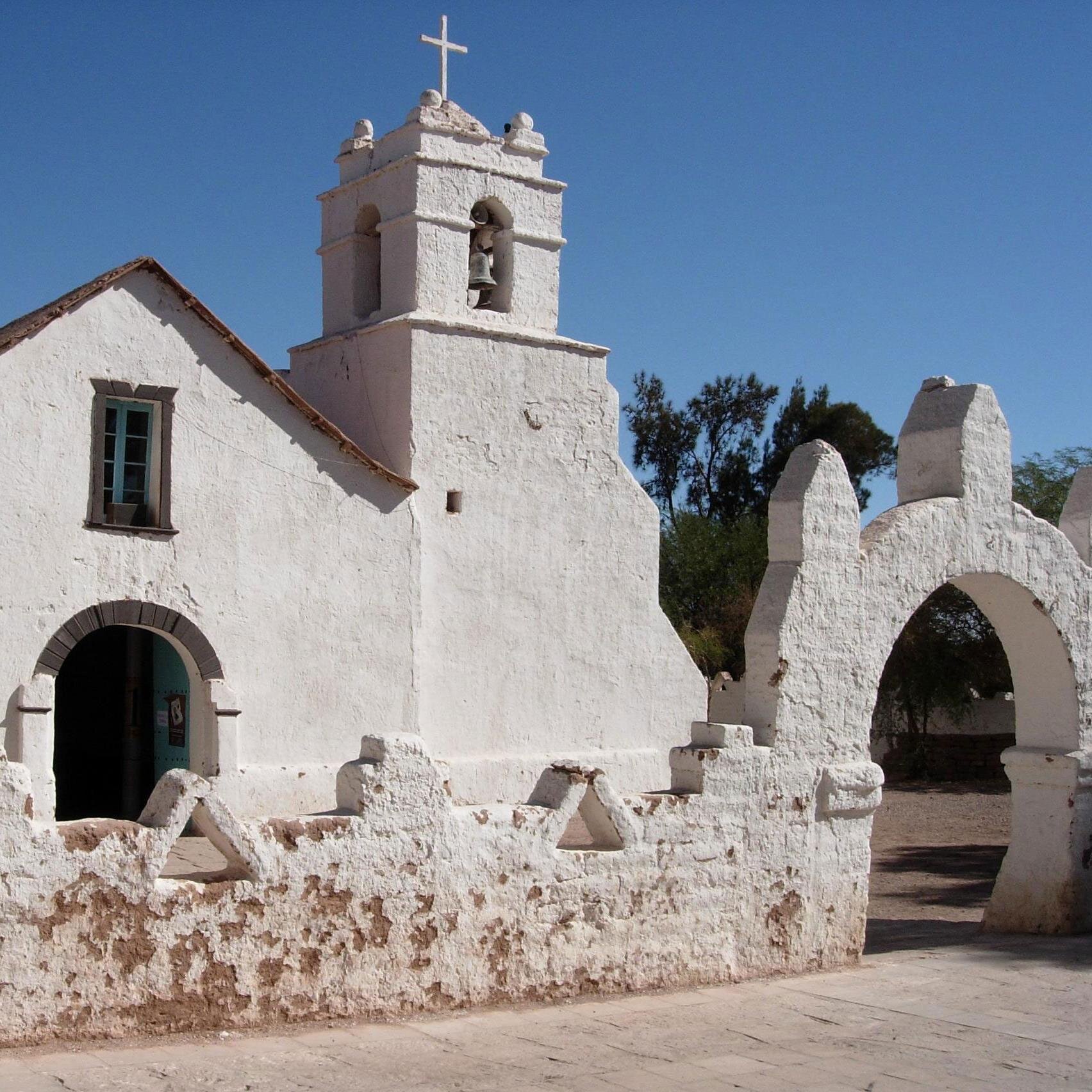 We are SAN PEDRO DE ATACAMA. We want to invite you to this magical place to enjoy our attractions and live the lifestyle of our people
We are waiting for you!