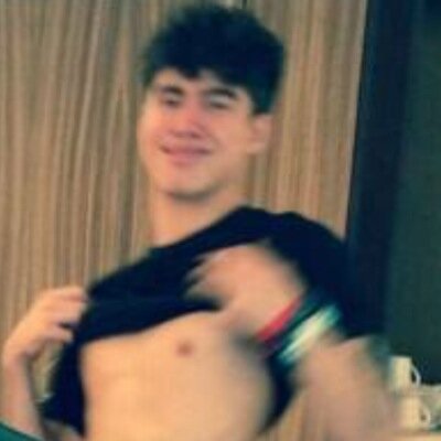 go follow @cliffacondamn bc shes awesome and gave you this free follow