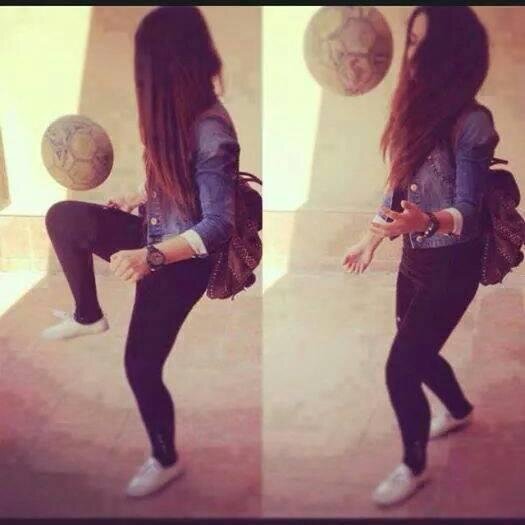 Donia ^_*, Muslema , Cairokee , sharmoofers , Chocolate,so7abee,ahlwya33

 Alexandria,Egypt
 
 
http://t.co/Spf0ms6KFO
#جنب الشاحن xD