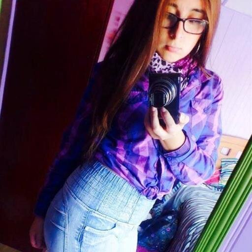 vale_de_miley's profile picture. Hola..hola jiji