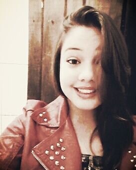 vanesiinha15's profile picture. facebook: https://t.co/BoRTgwo9az