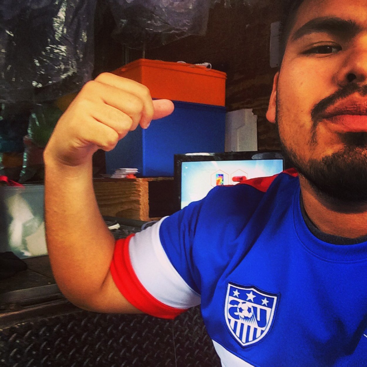 luisssy's profile picture. 1993,