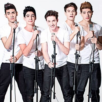CD9Oficial_'s profile picture. 5 locos enamorados de la música #MeEquivoque @bryanmouque @josdice @soyfreddyleyva @soyalonsovillal @soyalannavarro