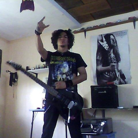 LARGA VIDA AL ROCK!!! YEAAAAH!!