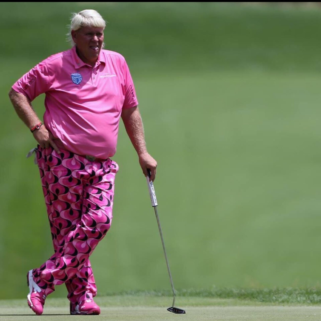 Scores and news on pga tour player John Daly
hole by hole updates when he is playing.